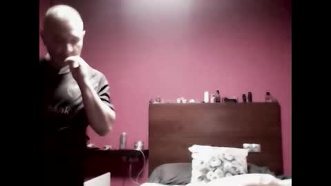 gonzalo online show from March 14, 1:23 am