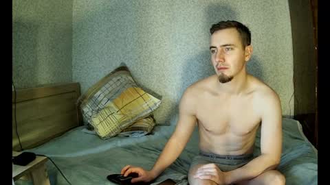 GonzotrasH online show from December 4, 7:06 am