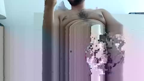 Snapshot of good_arab_big_dick chatting on June 6, 6:01 pm Geny online show from June 6, 6:01 pm