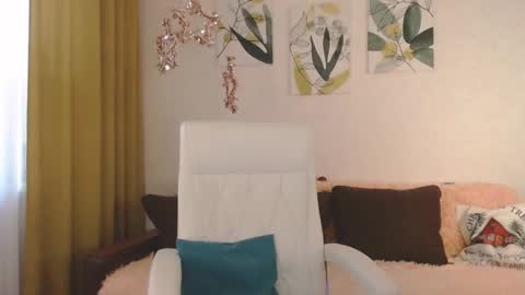 Snapshot of good_glamorgirl chatting on December 14, 8:02 am Good GlamorGirl online show from December 14, 8:02 am