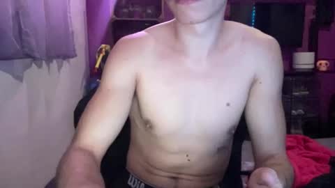 Snapshot of goodbatorboy chatting on March 23, 5:33 am goodbatorboy online show from March 23, 5:33 am