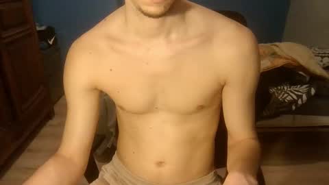 Snapshot of goodboy146 chatting on March 25, 7:20 pm Goodboy online show from March 25, 7:20 pm