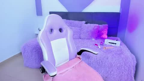 Katty online show from February 13, 10:33 am