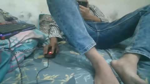 Snapshot of goodfucker3252 chatting on December 5, 5:28 pm Arab Pronstar online show from December 5, 5:28 pm