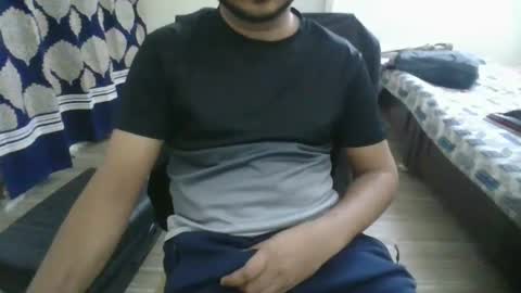 Snapshot of goodfucker3252 chatting on December 17, 11:05 pm Arab Pronstar online show from December 17, 11:05 pm