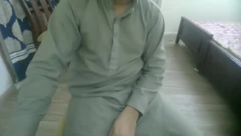 Snapshot of goodfucker3252 chatting on December 30, 12:00 am Arab Pronstar online show from December 30, 12:00 am