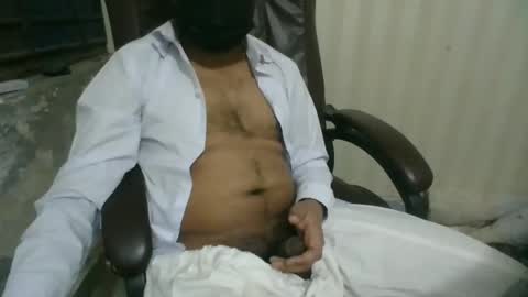 Snapshot of goodfucker3252 chatting on January 19, 6:43 pm Arab Pronstar online show from January 19, 6:43 pm