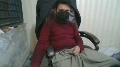 Snapshot of goodfucker3252 chatting on January 23, 7:29 pm Arab Pronstar online show from January 23, 7:29 pm