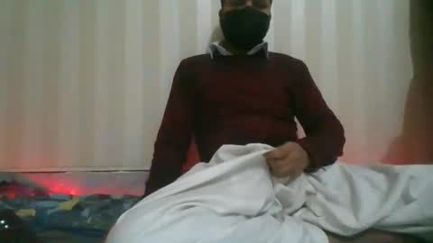 Snapshot of goodfucker3252 chatting on January 28, 9:40 pm Arab Pronstar online show from January 28, 9:40 pm