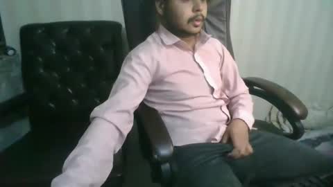 Snapshot of goodfucker3252 chatting on February 15, 2:44 pm Arab Pronstar online show from February 15, 2:44 pm