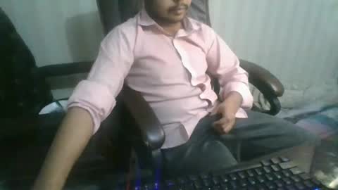 Snapshot of goodfucker3252 chatting on February 15, 9:48 pm Arab Pronstar online show from February 15, 9:48 pm