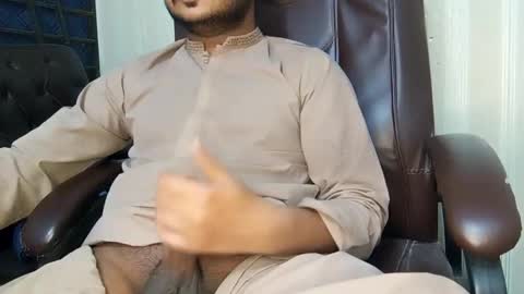 Snapshot of goodfucker3252 chatting on February 21, 8:05 pm Arab Pronstar online show from February 21, 8:05 pm