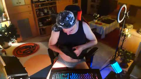 google5001 online show from March 7, 5:15 am