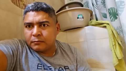 Snapshot of gordito_xx chatting on January 17, 8:30 am gordito_xx online show from January 17, 8:30 am