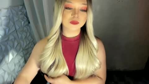 Snapshot of gorgeousamandarose chatting on June 12, 6:07 pm Amanda rose online show from June 12, 6:07 pm