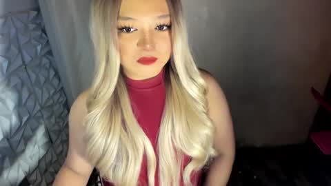 Snapshot of gorgeousamandarose chatting on June 14, 6:43 pm Amanda rose online show from June 14, 6:43 pm