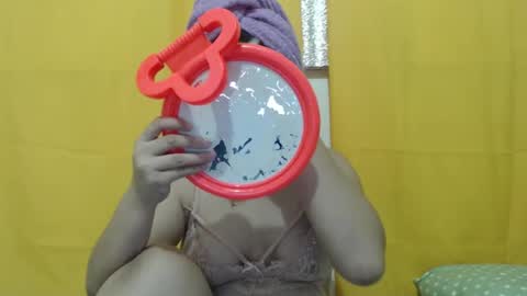 Snapshot of gorgeousasianmyra chatting on February 5, 7:31 pm gorgeousasianmyra online show from February 5, 7:31 pm