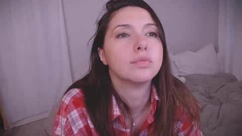 Snapshot of gorgeousg1rl chatting on January 10, 9:44 am I am Anna ig gorgeousg1rrrl online show from January 10, 9:44 am