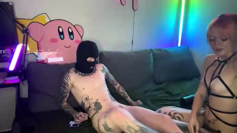 Snapshot of goth_kitty_fun chatting on May 28, 3:48 am Kitty boyfriend online show from May 28, 3:48 am