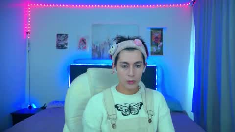 goth_minerva online show from February 25, 1:43 pm