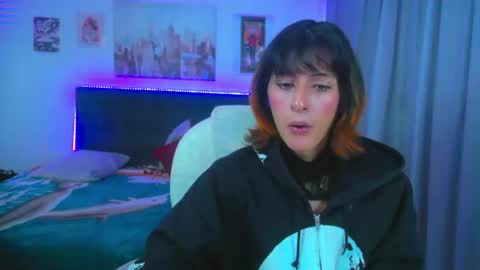 goth_minerva online show from July 7, 2:43 pm