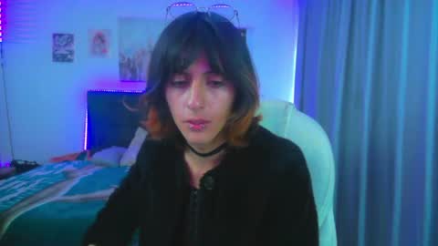 goth_minerva online show from July 12, 1:24 pm