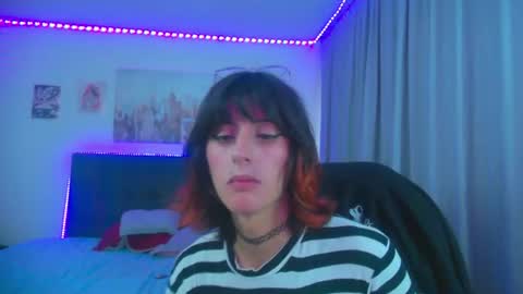 goth_minerva online show from July 28, 4:39 pm