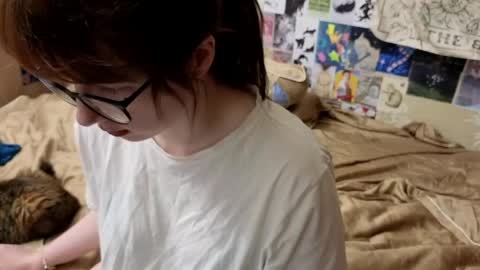 Snapshot of goth_pumpkin chatting on May 20, 8:48 pm Amy online show from May 20, 8:48 pm