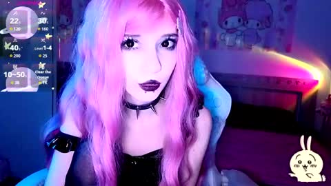 Snapshot of gothiclali chatting on April 11, 8:40 am gothiclali online show from April 11, 8:40 am