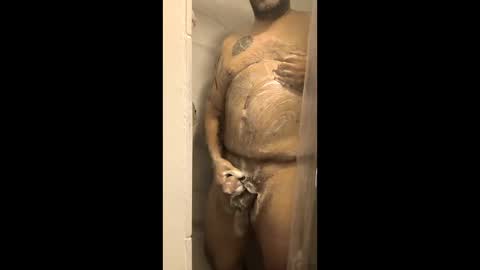 Snapshot of gotsum4u001 chatting on December 17, 3:23 am gotsum4u001 online show from December 17, 3:23 am