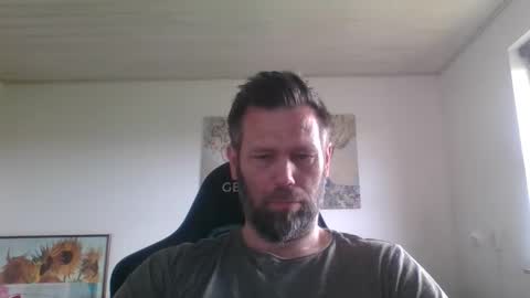 Snapshot of gottalop chatting on May 29, 11:19 am gottalop online show from May 29, 11:19 am