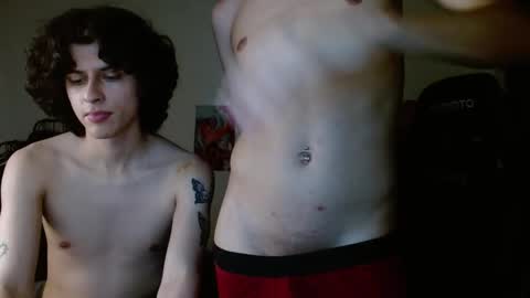 angelito tu novio online show from December 24, 10:55 am