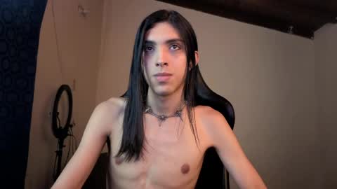 angelito tu novio online show from April 26, 9:40 am