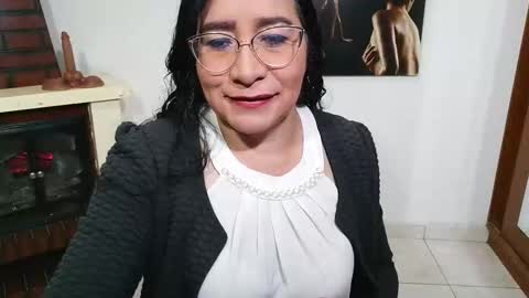grace_mature_milf online show from December 18, 10:43 am