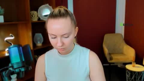 grace_more online show from March 13, 12:56 pm