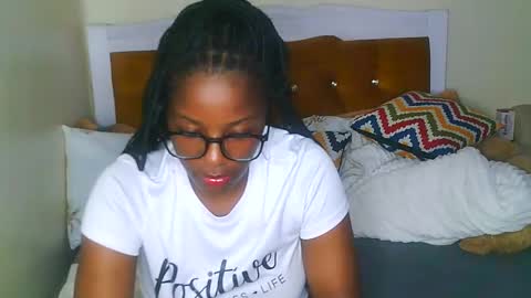 graceessy online show from January 20, 11:43 pm