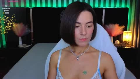 Snapshot of gracefulmichelle chatting on June 4, 7:09 pm gracefulmichelle online show from June 4, 7:09 pm