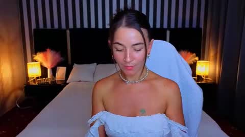 Snapshot of gracefulmichelle chatting on August 6, 7:49 pm gracefulmichelle online show from August 6, 7:49 pm