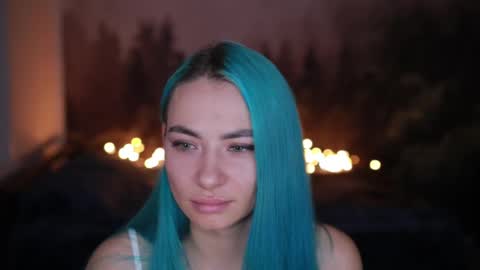 Snapshot of gracegreen chatting on January 15, 8:23 pm I will be glad to see you 30 N 1800 - 2300 gmt3 online show from January 15, 8:23 pm