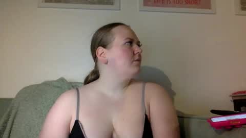 Grace Loves online show from April 2, 10:07 pm