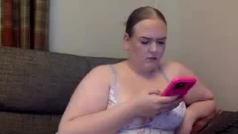 Grace Loves online show from July 28, 11:17 am