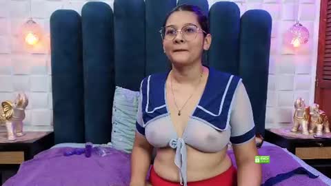 Snapshot of gracethornton chatting on June 27, 12:22 pm grace online show from June 27, 12:22 pm