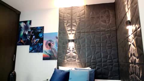 Gracey Milf online show from February 18, 12:01 pm