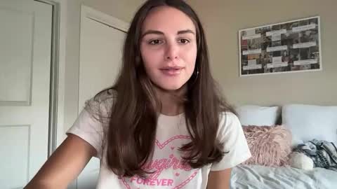 Snapshot of graciesmith27 chatting on May 18, 6:47 pm Gracie Smith online show from May 18, 6:47 pm