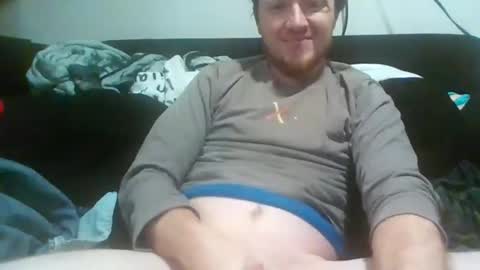 grad9003 online show from December 4, 7:17 am