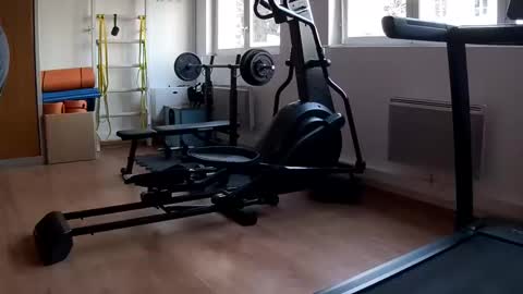 grandbi online show from March 5, 2:46 pm