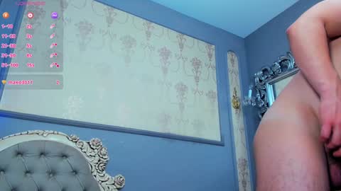 Snapshot of grantblake chatting on December 23, 8:57 pm Grant online show from December 23, 8:57 pm