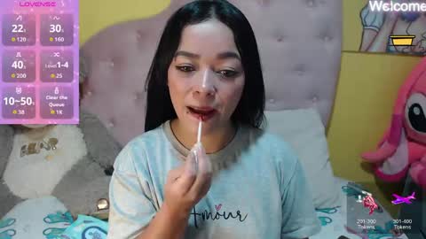 Snapshot of gray_sophiee chatting on May 8, 1:44 am Sophie Gray online show from May 8, 1:44 am