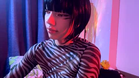 grayce blossoms24 online show from October 17, 1:53 am