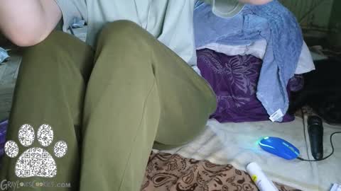 graylovescookies online show from November 1, 11:12 am